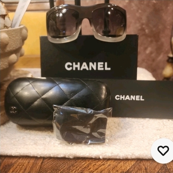 Chanel Black Sunglasses with Case